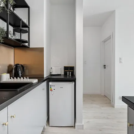 Very Berry - Katowicka 2c - Z Balkonem I Garazem- Self Check In 24h Apartament *