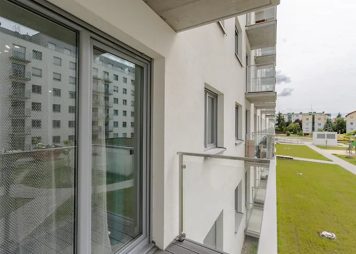 Very Berry - Katowicka 2c - Z Balkonem I Garazem- Self Check In 24h פוזנן