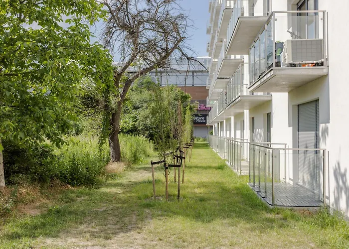 Very Berry - Katowicka 2c - Z Balkonem I Garazem- Self Check In 24h פוזנן