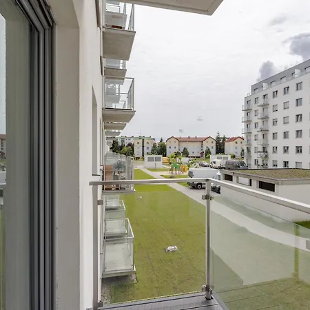Apartmán Very Berry - Katowicka 2c - Z Balkonem I Garazem- Self Check In 24h