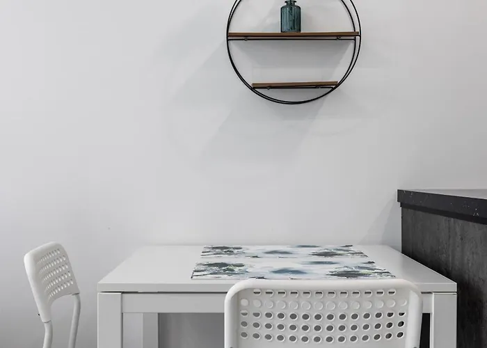 Very Berry - Katowicka 2c - Z Balkonem I Garazem- Self Check In 24h Poznan