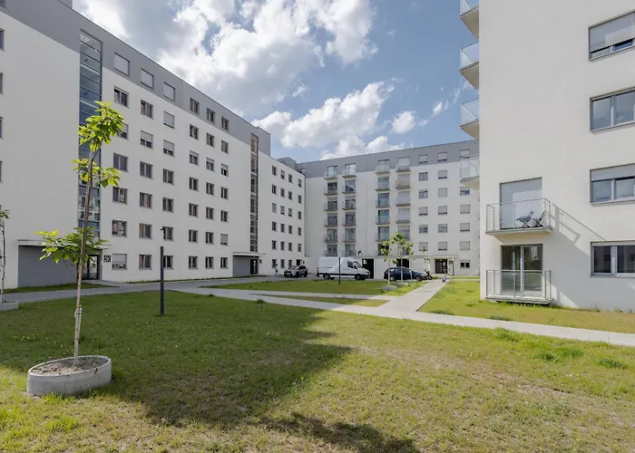 Very Berry - Katowicka 2c - Z Balkonem I Garazem- Self Check In 24h Apartment Poznan